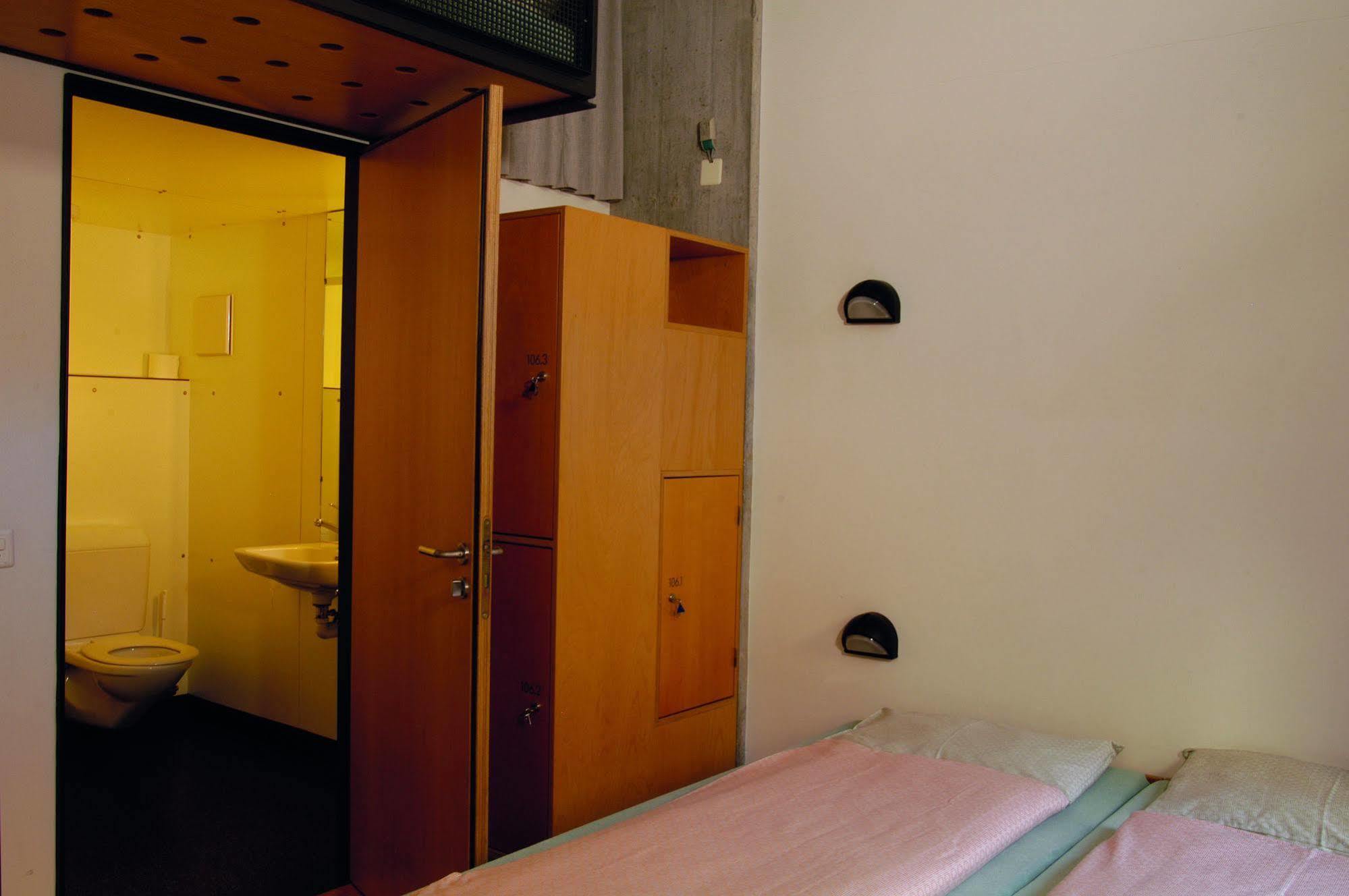 Solothurn Youth Hostel Eksteriør bilde